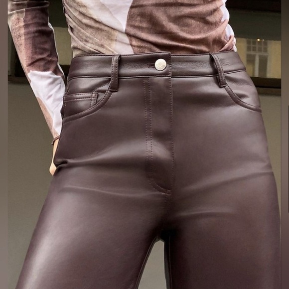 Wilfred MELINA PANT ARITZIA faux leather burgundy regular fit - Picture 2 of 8